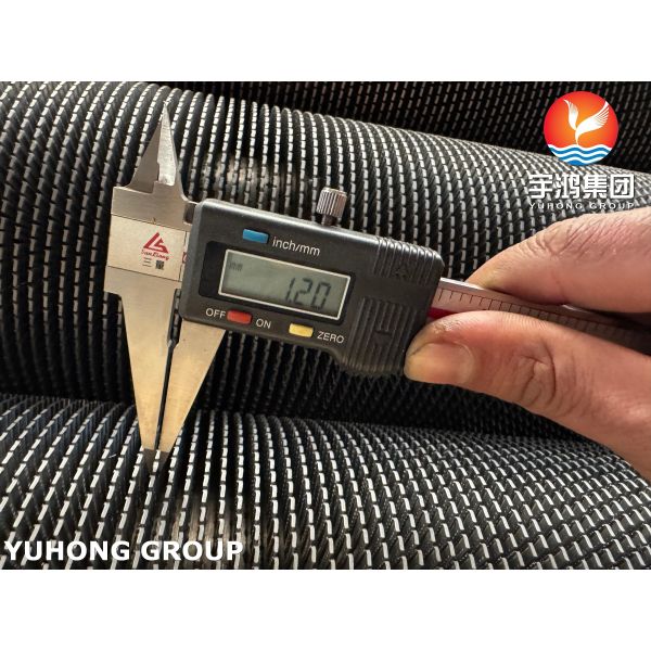 ASTM A335 P11 Serrated Fin Tube for Air Preheaters and Furnances