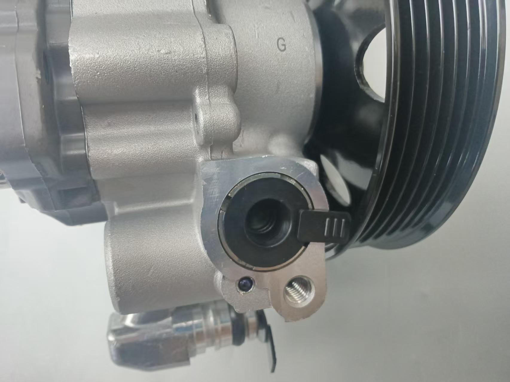 One stop sourcing Power steering pump 0054669501 for Benz