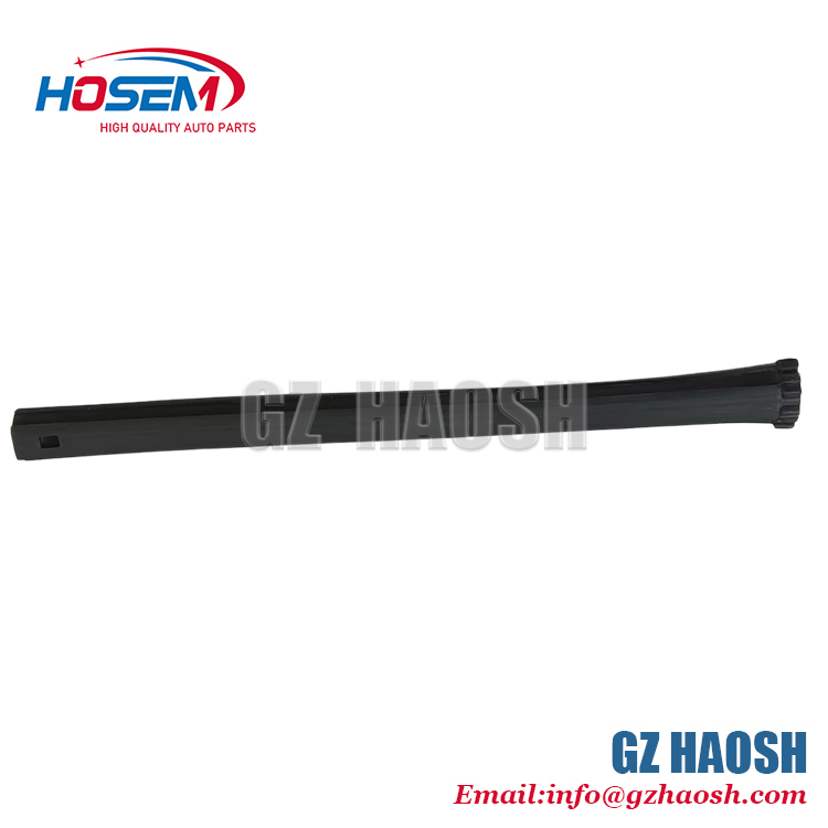 Durable 8‑97405171‑0 Front Lower Weatherstrip Fit Isuzu 700P 4HK1