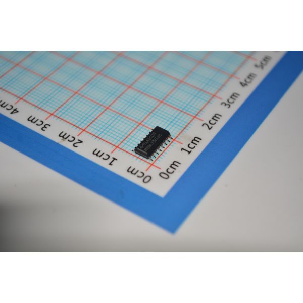 AM26LV32IDR Quad Differential Receiver 3V a 3.6V Funcionamiento 32Mbps ±15kV ESD A prueba de fallos 8kV HBM Industrial Temp TTL/CMOS para redes RS-422/485