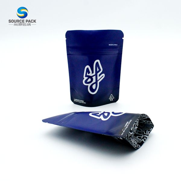 Fermeture à glissière étanche à l'humidité sacs d'emballage de mauvaises herbes Logo personnalisé gravure d'impression à l'odeur étanche Mylar