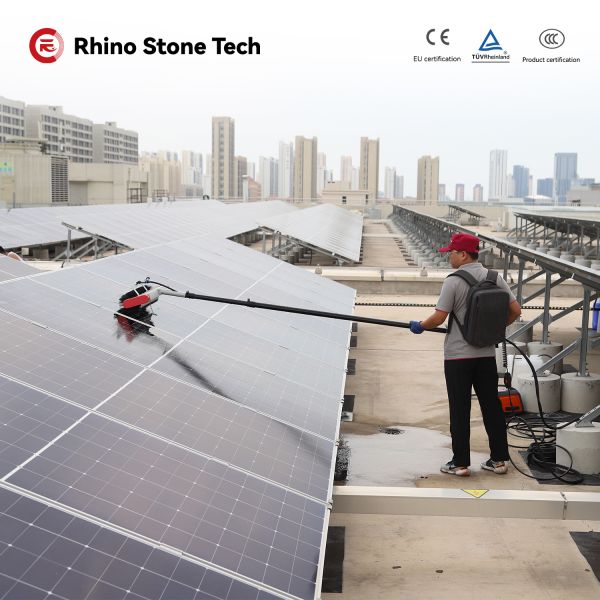 Dust Remove Solar Maintenance Services High Temperatures Solar Panel Cleaning Kit