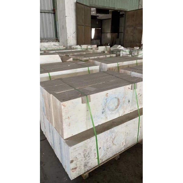 Teor padrão de SiO2 tijolo AZS de segunda mão para refratário fundido em fornos de vidro