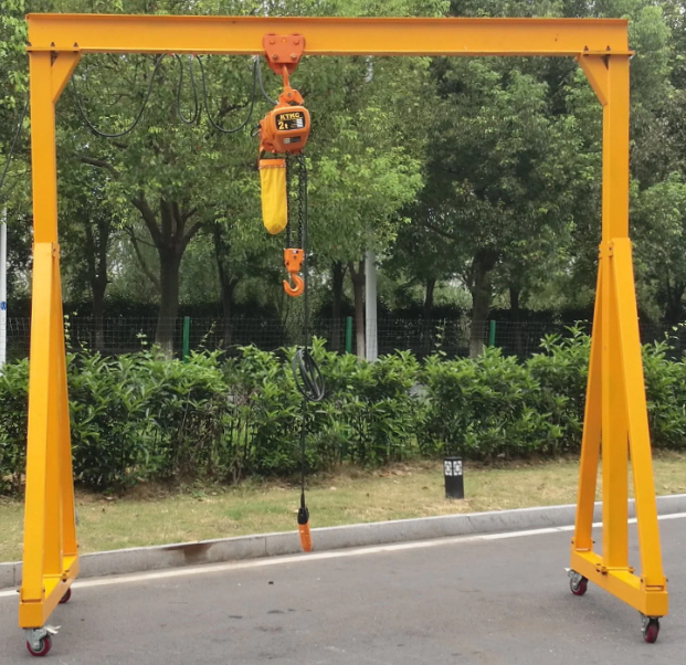 Height Adjustable Manual Operation Gantry Crane with 0.5~5t Capacity for Outdoor Use