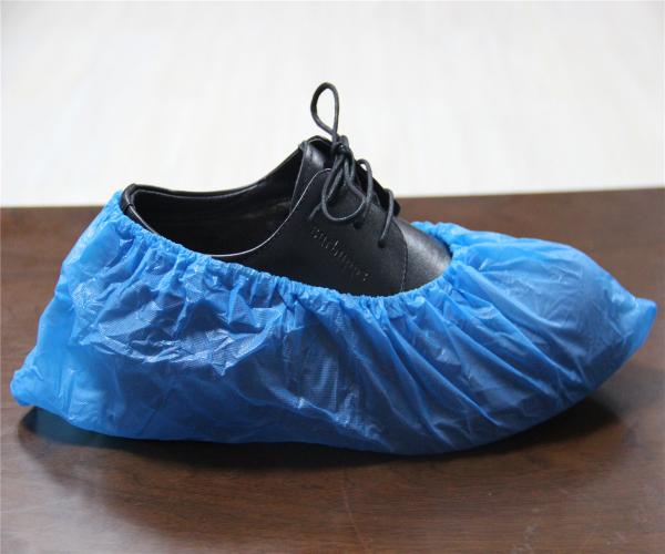 waterproof disposable pe cpe shoe cover in blue or white color