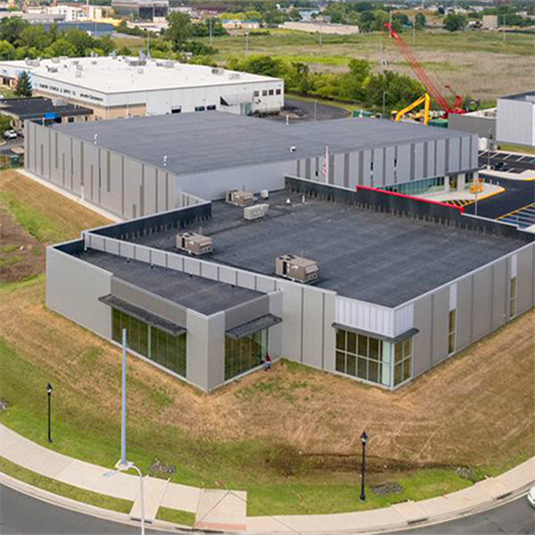 Hot Rolled / Welded H-Section Steel Columns And Beams Metal Building Workshop