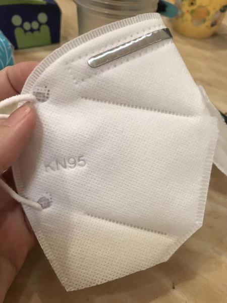 CE/FDA Approved FFP2 N95 Face Mask Breathable Protective Dust Hot Sale Products PFE 95% Medical Disposable Face Mask