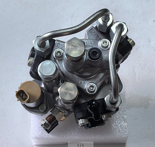 Hino J08E diesel pump 22100-E0510 CW294050-0860 DENSO