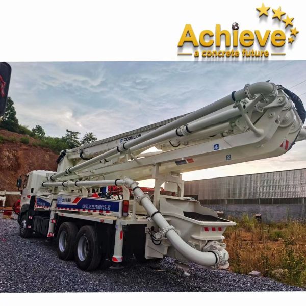 37X-5RZ Used Zoomlion Boom Concrete Pump Trucks 37M