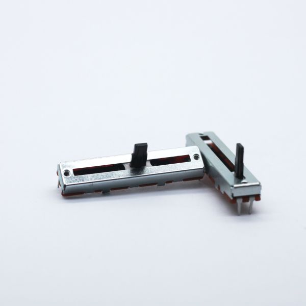 Изготовитель Китая потенциометра скольжения с потенциометром потенциометра 100k ома перемещения линейным 5k 10k переключателя 30mm