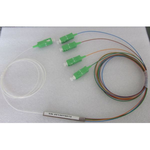 Стальной PLC Splitter оптического волокна трубки/FBT 1X4 с соединителями SC APC для ONU FTTX