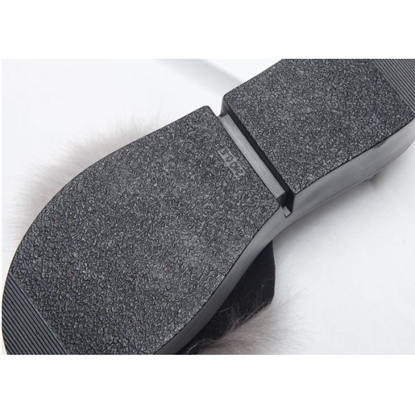 Подгонянные сандалии тапочек меха Фокс женщин цвета с расплывчатыми волосами/резиновой подошвой