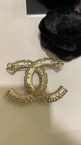 Twin C Clip Brooch Pins 18K Gold Plated With Diamond Pearl 20-30g