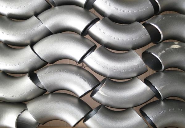 Pièces forgéees soudées bout à bout matérielles d'acier au carbone de garnitures en métal pour des applications sifflantes