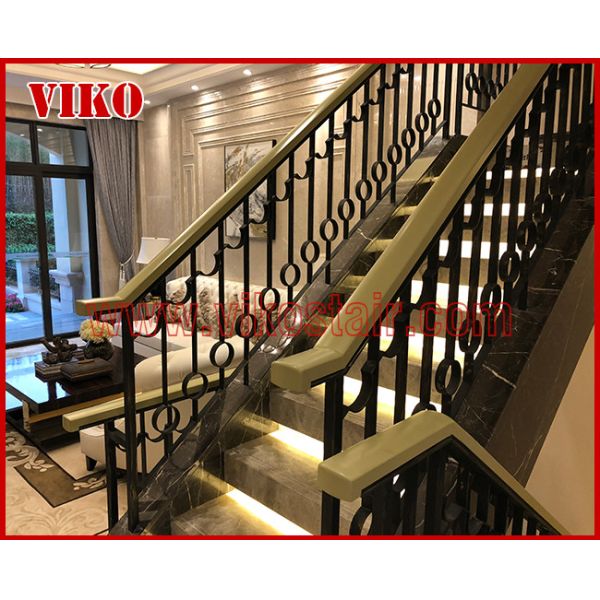 Wrought Iron Staircase VK102S  Wrought Iron Handrail Tread Beech,Railing tempered glass, Handrail b eech Stringer,carbon
