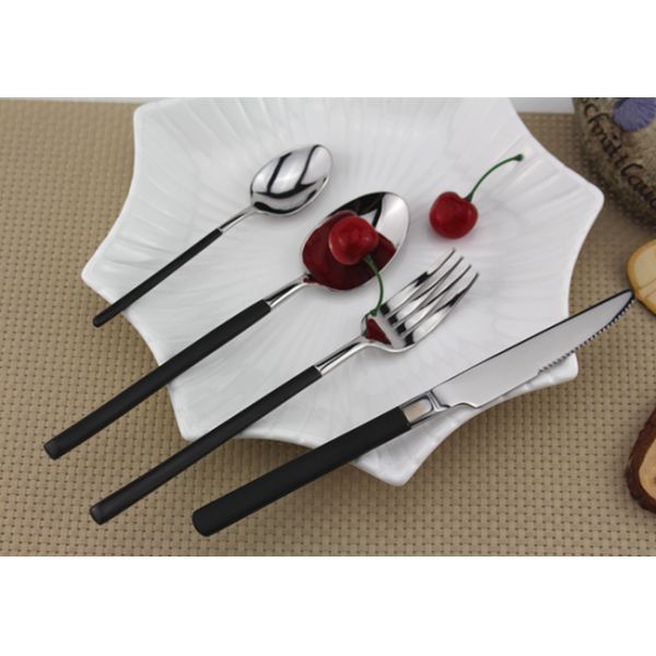 Flatware High quality gold plating Stainless steel cutlery dinnerware set black handle