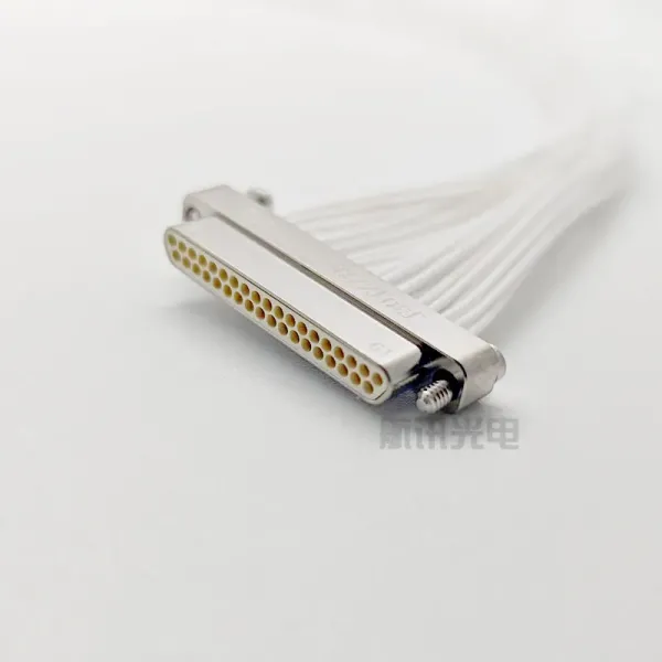 J30jz Rectangular Connector J30jz/Xn37tjcal01 Plug Crimping Wire 37 Pins.