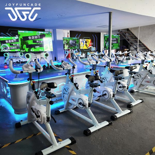 4-Player Bicycle Racing Simulator Machine Commercial Coin-Operated Interactive Sports Arcade Bicycle Racing Arcade Machine Immersive Fitness Cycling Simulator for Sports Parks