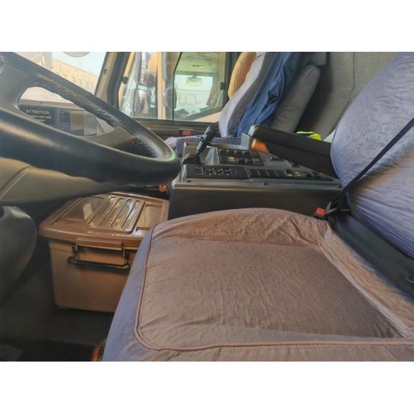 Grúa de segunda mano de remanufactura de 300 t Grúa hidráulica de segunda mano para venta