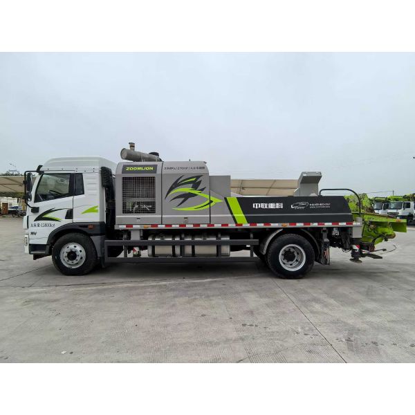 Used Zoomlion 10023 Concrete Line Pump with 100/55m³/H Output 13800Kg Weight and 9100*2450*3140mm Dimensions