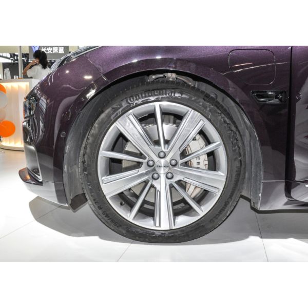 ZEEKR 001 2023 средство электрических ряда 100kWh CLTC чистых (Km) 656,00 и большой автомобиль