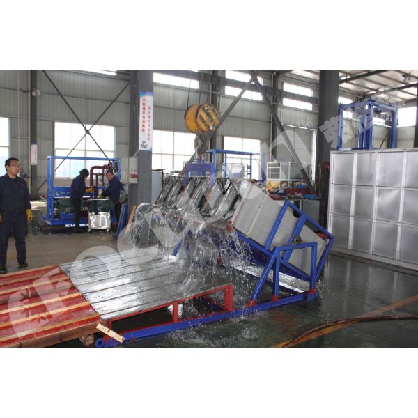 Энергосберегающий 2,7-киловатный 124,3-киловатный солевой блок для скульптуры льда