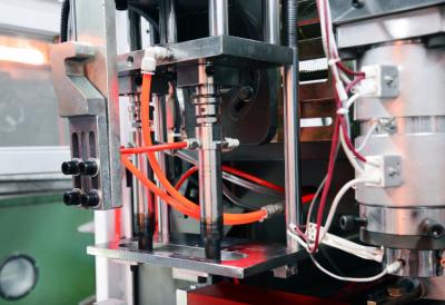 Máquina moldando plástica do sopro de 50ML-4L MP70D-2ST para a garrafa do plástico da agricultura