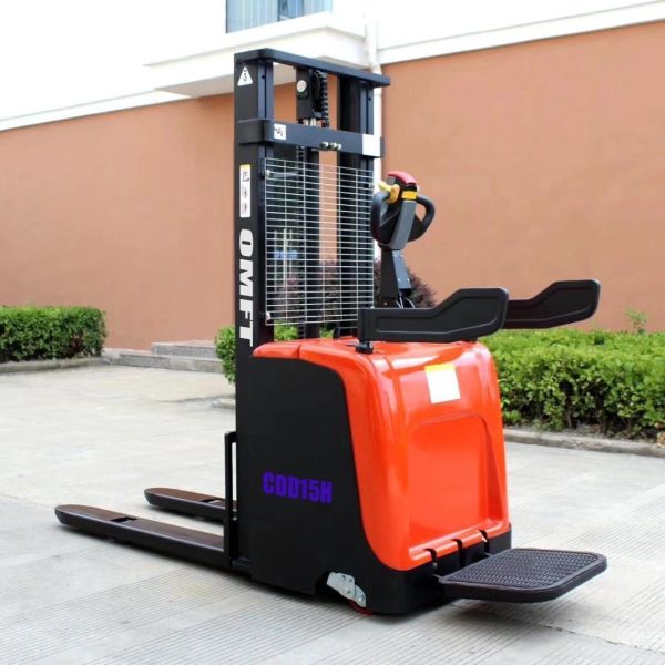 Electric Pallet Stacker Truck Jack with 1.5 Ton Load Capacity and 1500 Kg Weight Capacity