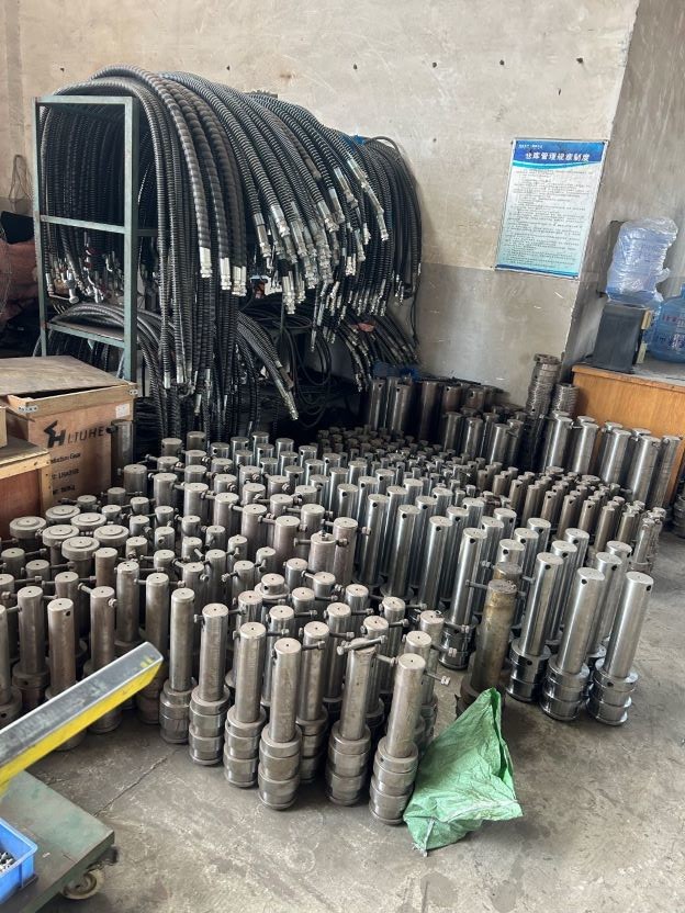 1.5-80тонные экскаваторные части для разрыва