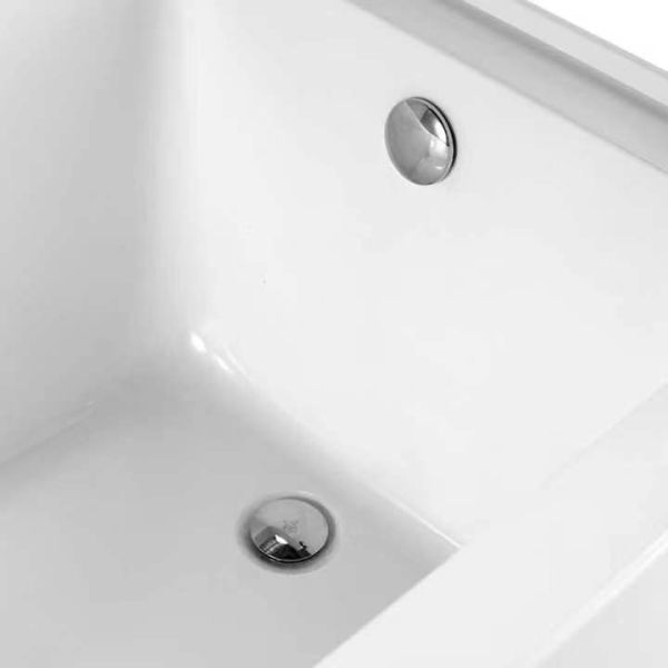 Ванна изготовленного на заказ квадрата акриловая Freestanding выдерживая с подлокотником