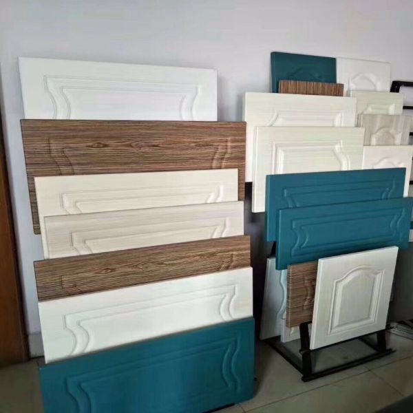 Meubles Largeur 1400 mm Feuille de bois en PVC opaque pour MDF Film de décoration de porte sous vide