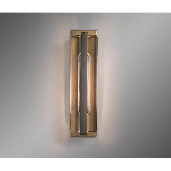 Yihao Luxury Brass Wall Lamp with LED Light Source and 30000 Hours Lifespan for Modern Indoor Decoration