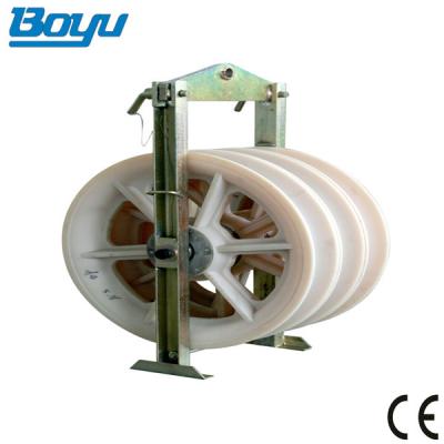 Linha de transmissão de nylon galvanizada da polia do cabo bonde das rodas da armação de aço três que amarra ferramentas