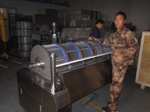 Vegetable Gelatin Robbion Spreder Box Injection Wedge Pump Softgel Capsule Machine