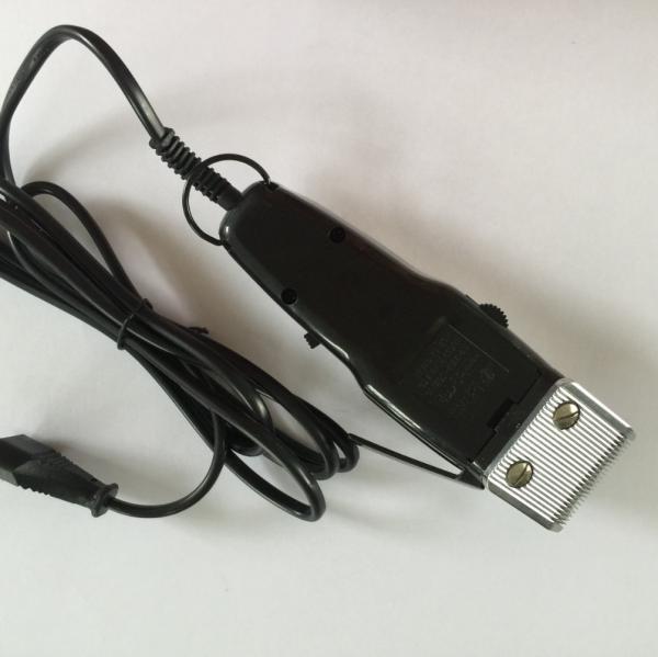 Hand Fitting Design Electric Hair Clippers Trimmers With Stainless Steel Cutting Blade