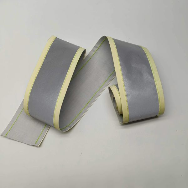 Stretchable Silver Jersey Fabric with Enhanced Reflectivity