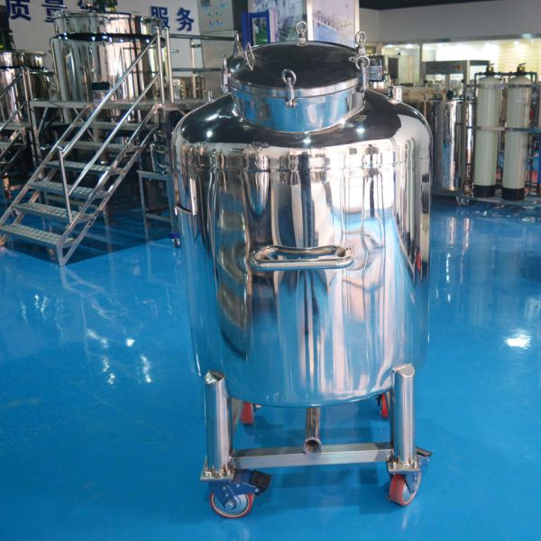 Heat Preservation Liquid Chemical Storage Tank Water Storage Tanks 316L Stainless Steel Tank for Cosmetic
