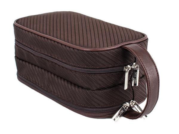 Luxury Promotional Toiletry Bag Polyester Material Made With Custom Logo