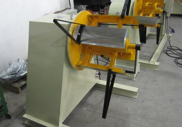 Máquina de aço de Uncoiler da bobina da expansão manual de aço da tira para o carimbo do metal