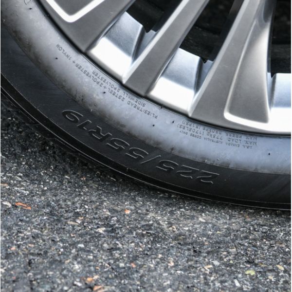 Место среднее SUV двери 2.0LCVT 5 5 Тойота Harriver 2022 высокой эффективности специализировало экспортера бензина/гибрида/электрического автомобиля