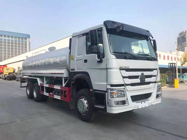 Sinotruk HOWO Water Tank Truck Sprayer Water Truck 20000L