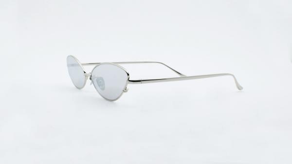 Small Cateye shape Sunglasses Men Women metal Summer outdoor fashion Eyeglasses UV 400