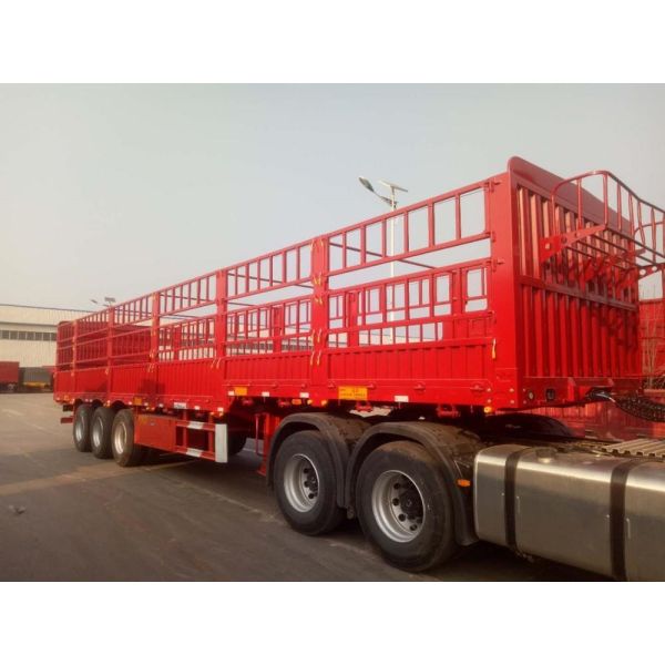 Stainless Steel 3 Axle Cargo Trailer / Skeleton Semi Trailer For Construction Site