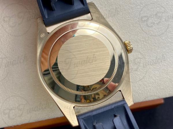 Sky Dweller: Clone Watch 9001 Movement Approximate/Grey Dial, Rubber Strap