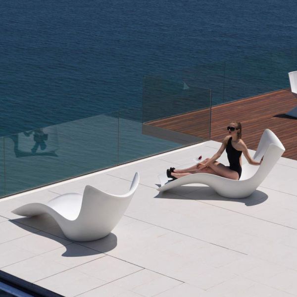 Набор стекловолокнистой мебели