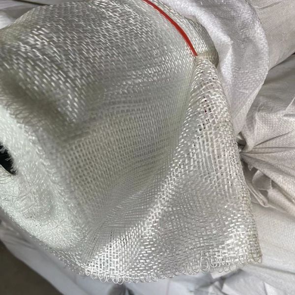 50m 0.2mm Reinforced Fiberglass Cloth Roll White Plain Woven