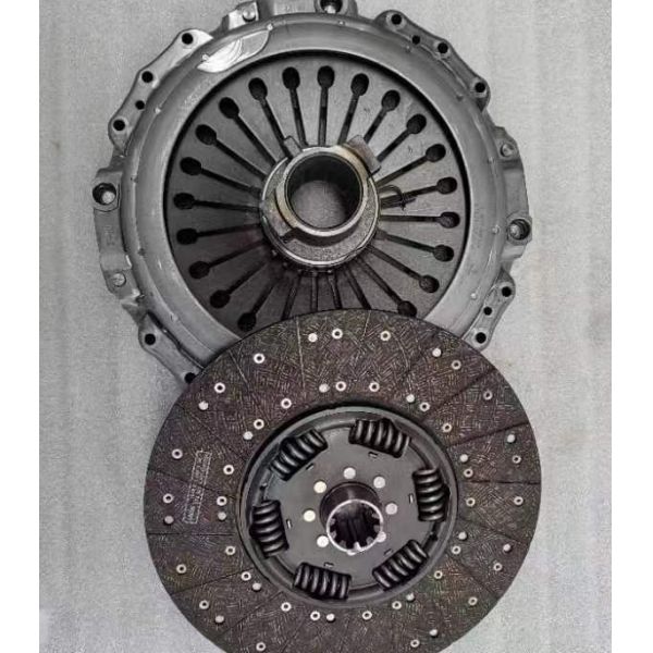 Clutch Kit 3400710066 3482001308 1878007046 6482000155 3400700600 for Volvo Truck Parts