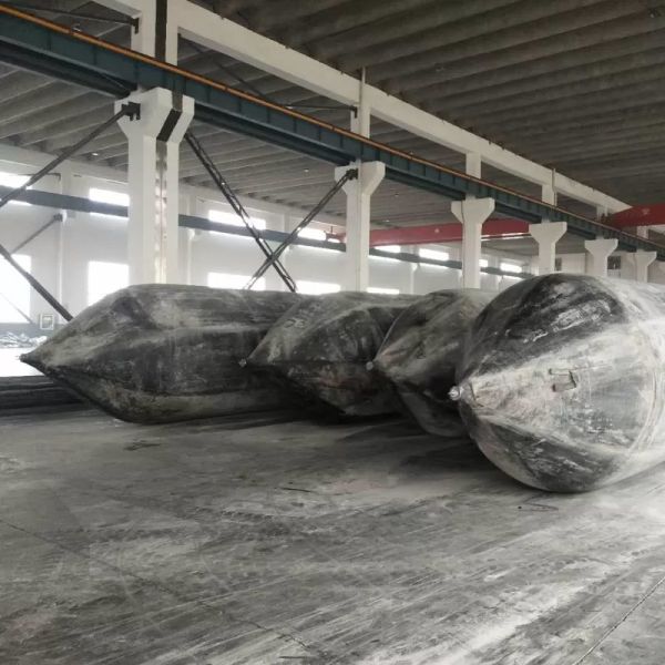 1.5m × 7.0m Ship Roller Airbags Excellent Pressure Resistance Shock Absorbing Design