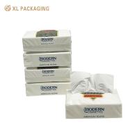 Tissu de papier facial en pâte de bois vierge 3 plis pour le nettoyage du visage