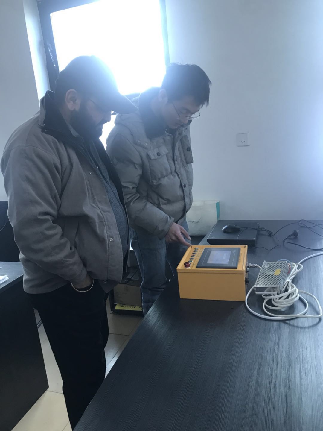 Управление инвертором Vibro Нижняя каменная колонна устройство с мощным двигателем